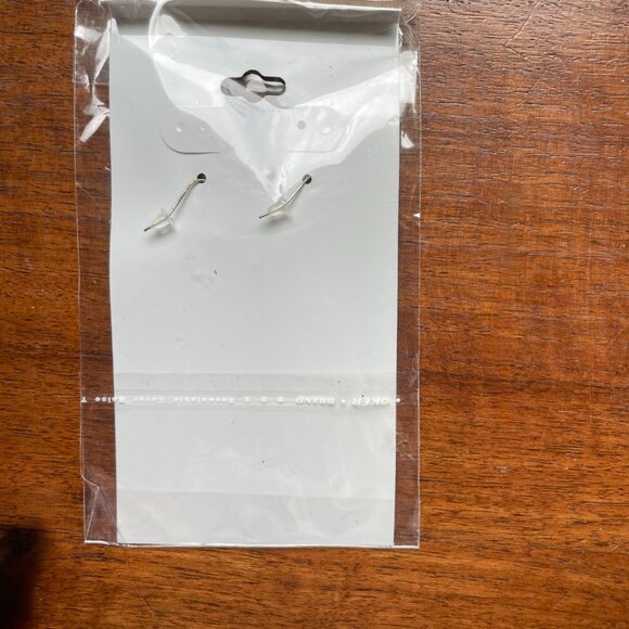 Bundle 3/$12 7 Accessory Large Silver and Gold Tone Sparkle Peace Sign Earrings. - Picture 3 of 3